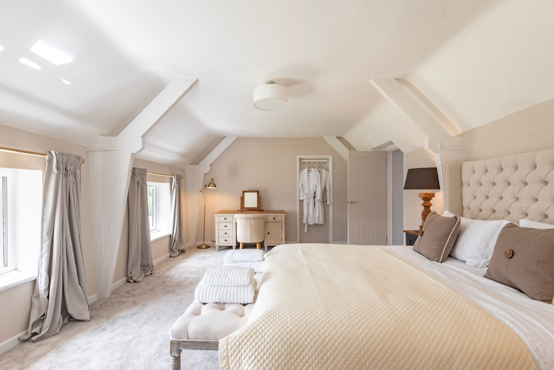 The Holkham Room at South Creek Retreat, with its dressing area and bench